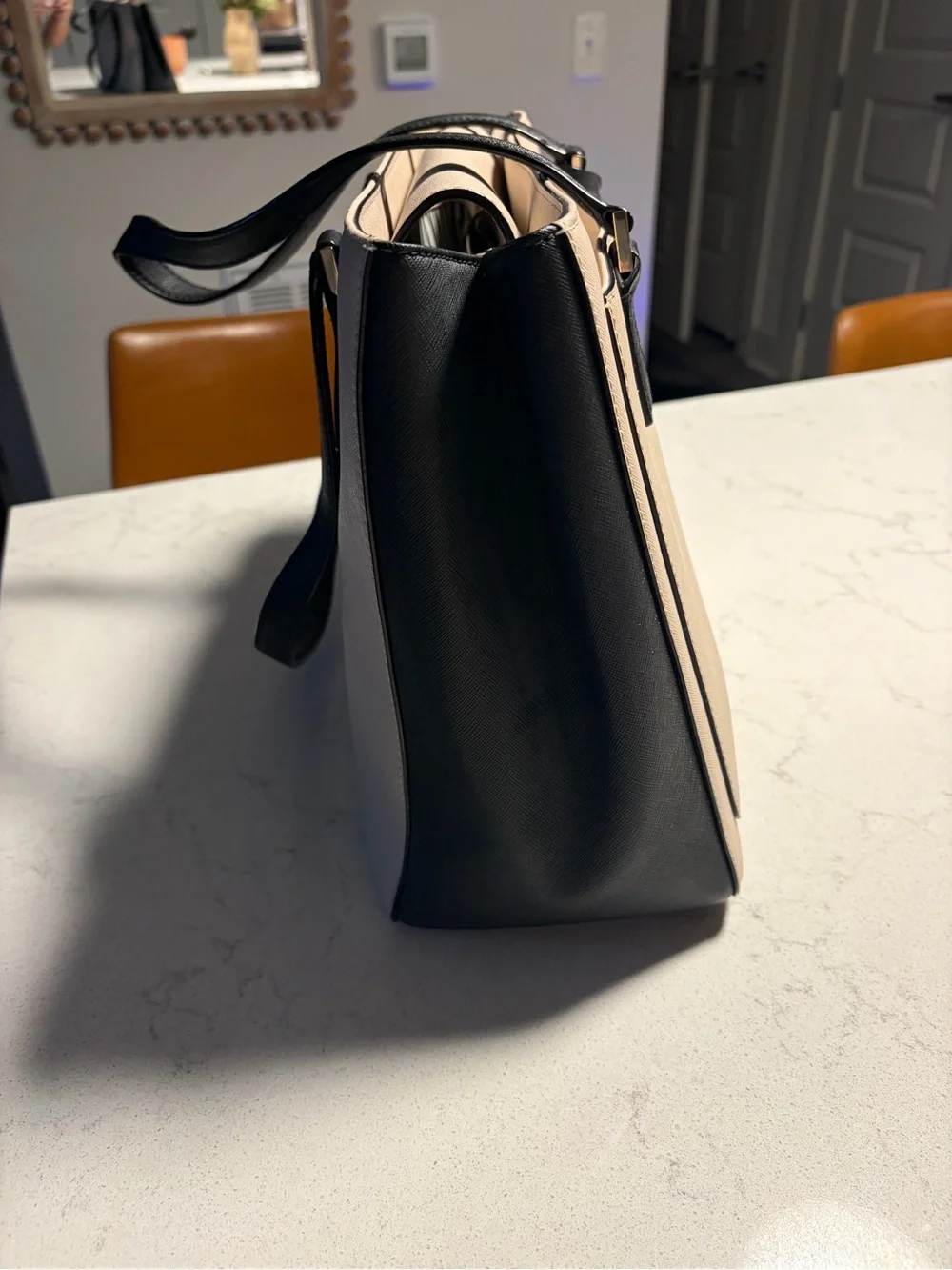 kate spade Cameron Street Zooey Tote | Cream & Black | Excellent Condition